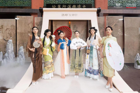 当代洛珅女神针：全新5G+玻尿酸定制轮廓美学(图2)