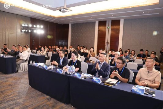 济南艺星独家承办“山东省公共卫生学会医学整形美容分会2026年度会议”圆满落幕！(图8)