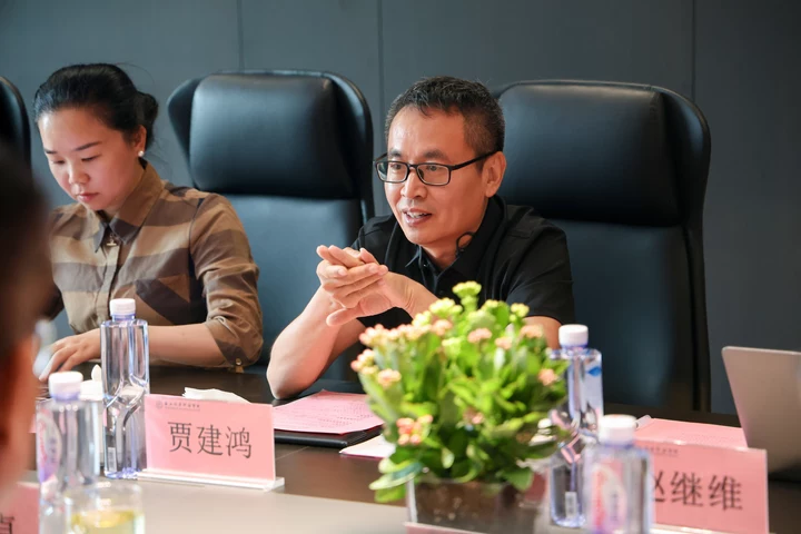 校企携手深耕医美产教融合！西安海棠职业学院与北京宏强富瑞集团开启深度合作(图3)
